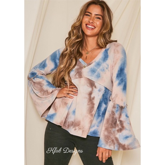 ❤️LAST 1! V Neck Tie Dye Bell Sleeve Empire Waist Top! - Picture 5 of 11
